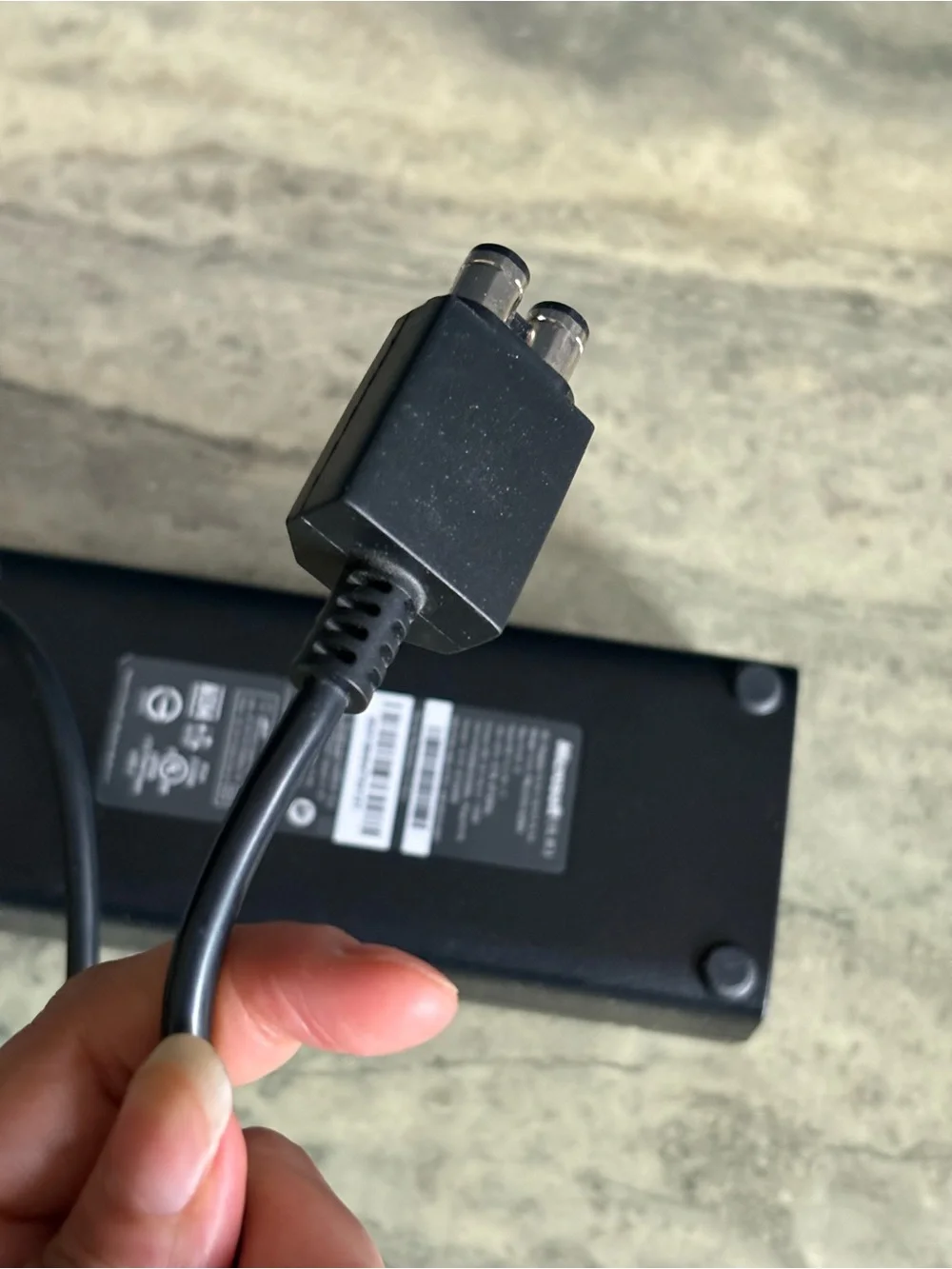 Microsoft Dual-Pin Laptop Power Cable - Black